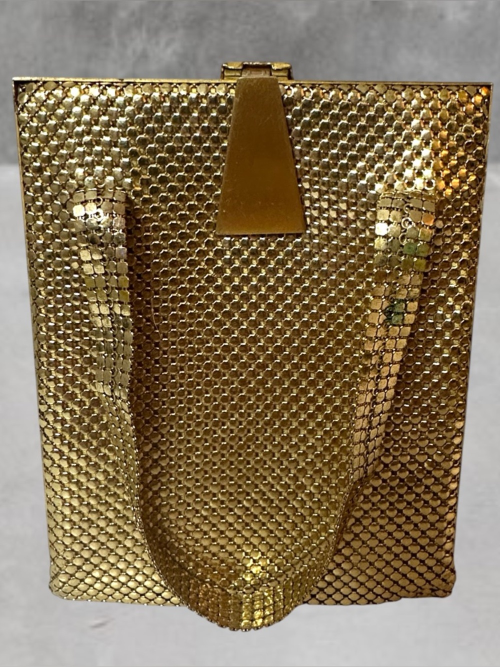Chainmail Gold Mesh Vintage FRAME HANDBAG MIRROR INSIDE